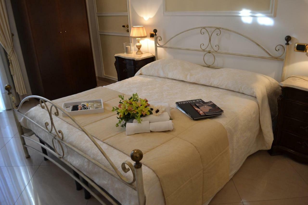 Dimora Real Maria Villa Napels Buitenkant foto