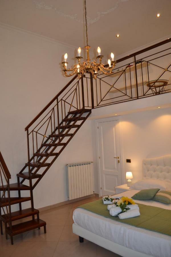 Dimora Real Maria Villa Napels Buitenkant foto