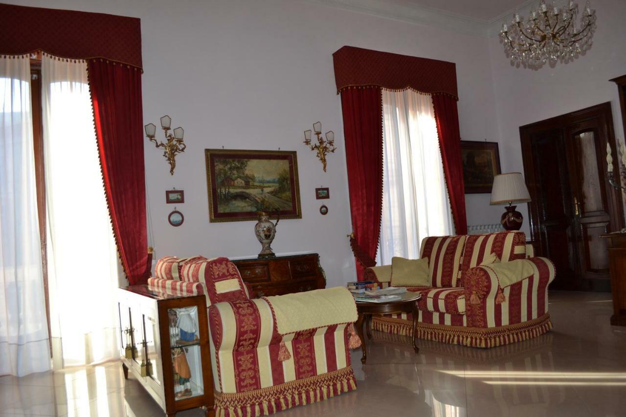 Dimora Real Maria Villa Napels Buitenkant foto