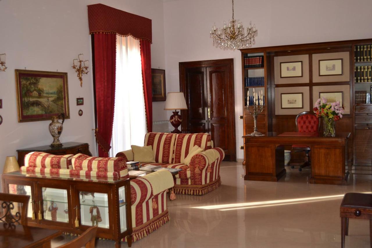 Dimora Real Maria Villa Napels Buitenkant foto