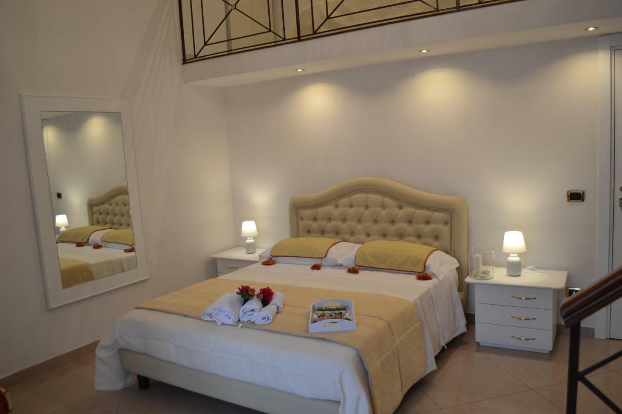 Dimora Real Maria Villa Napels Buitenkant foto