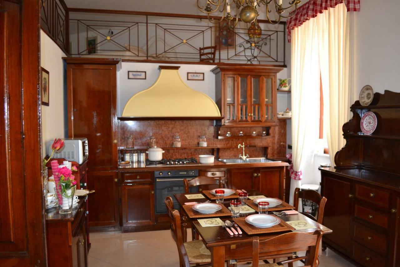 Dimora Real Maria Villa Napels Buitenkant foto